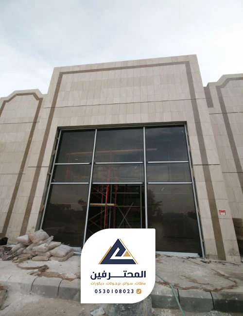 تركيب جدران زجاجية بجدة أو واجهات