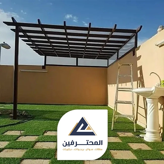 ترتيب الحوش بالعشب بجده